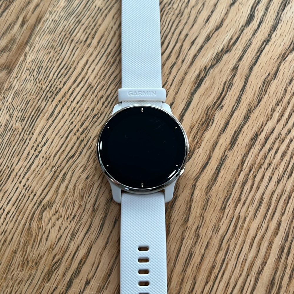Garmin Venu 2 Plus Ivory / Cream Gold